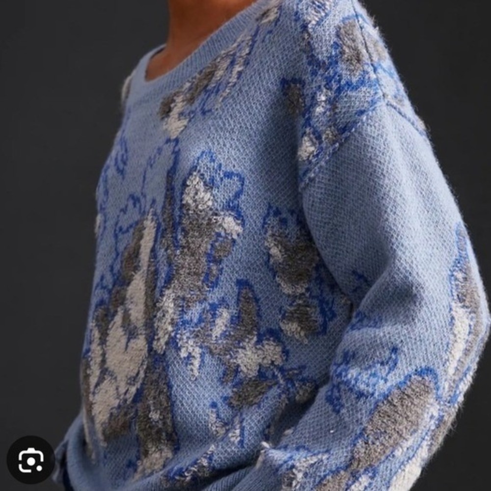 Anthropologie Floral Sequin Distressed Knit Sweater Lavender‎ Blue Small